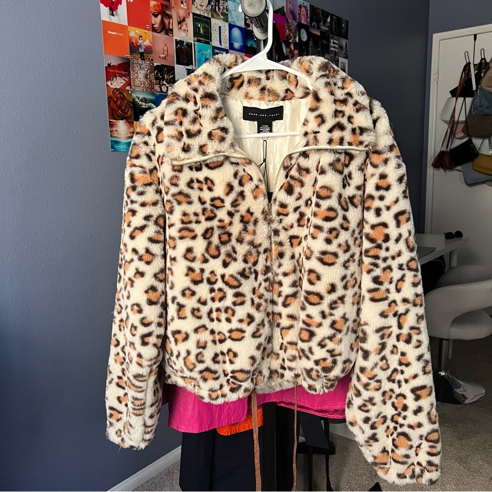 cheetah print fuzzy jacket/ shacket